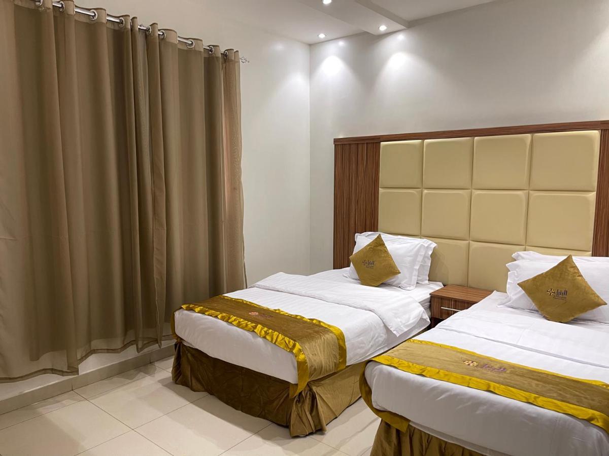 Al Bateel Furnished Apartments Riaad Buitenkant foto