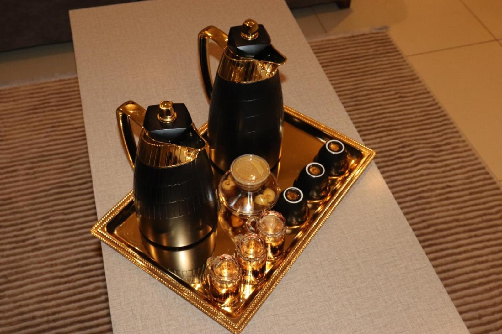 Al Bateel Furnished Apartments Riaad Buitenkant foto